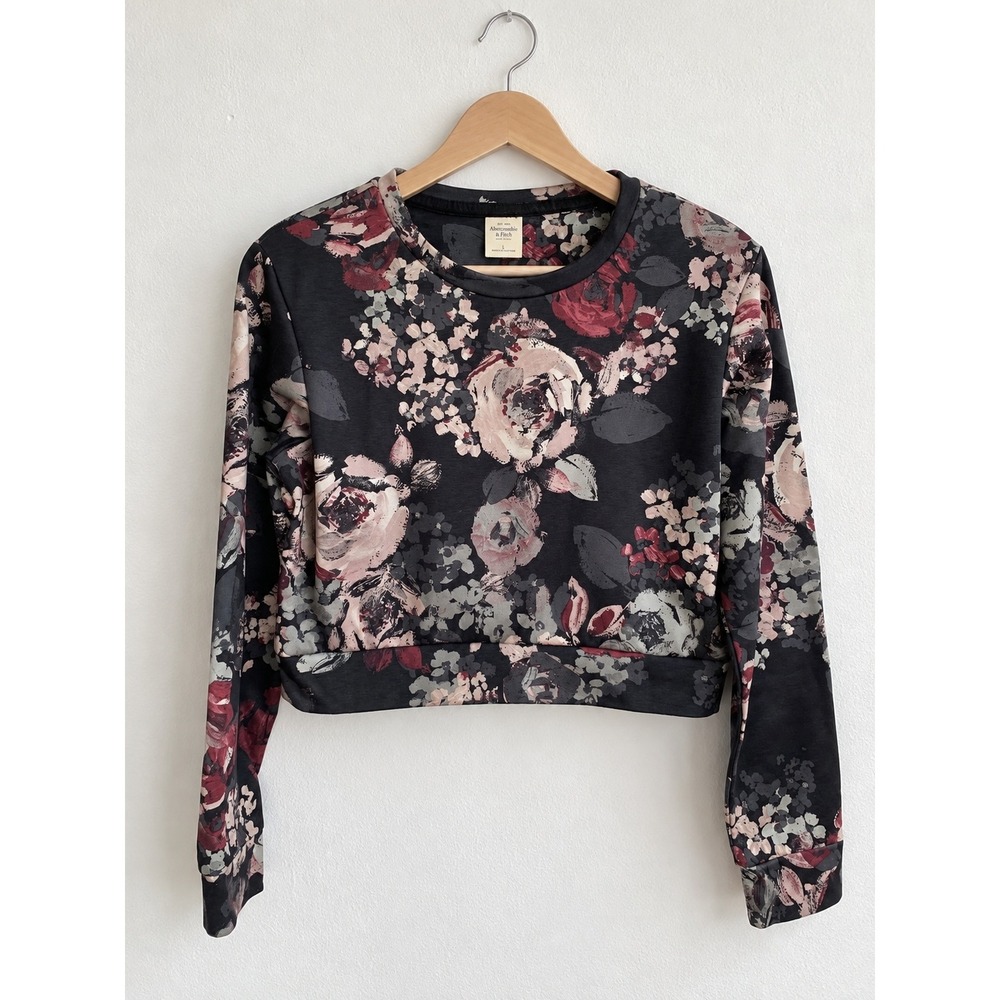 Abercrombie & Fitch L Black Cream Floral Painted Cropped Sweatshirt Whimsygoth